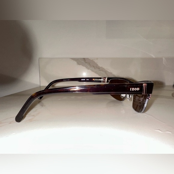 Izod 744 Sport Brown Polarized Men’s Sunglasses - Picture 10 of 16